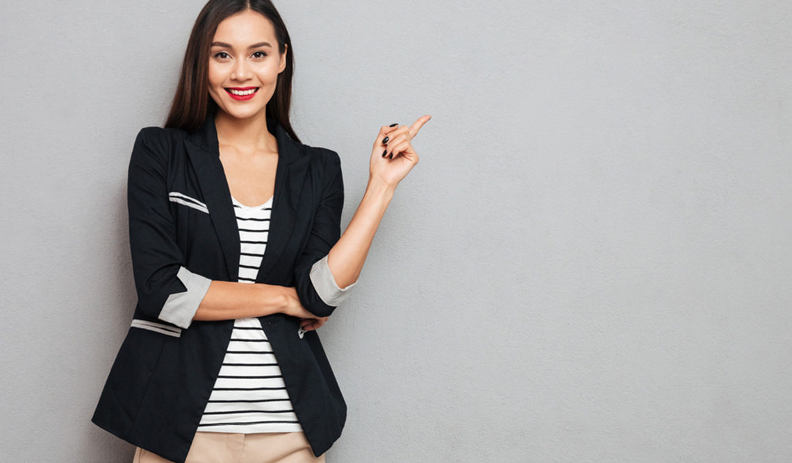 woman dressed for workplace fashion rules